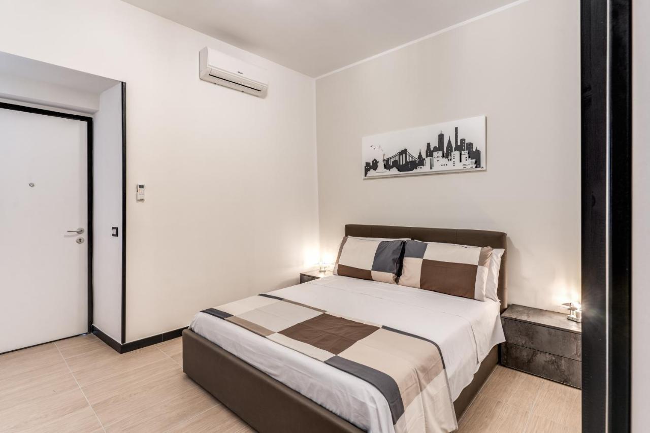 The Quarters Naples Apartments Екстериор снимка