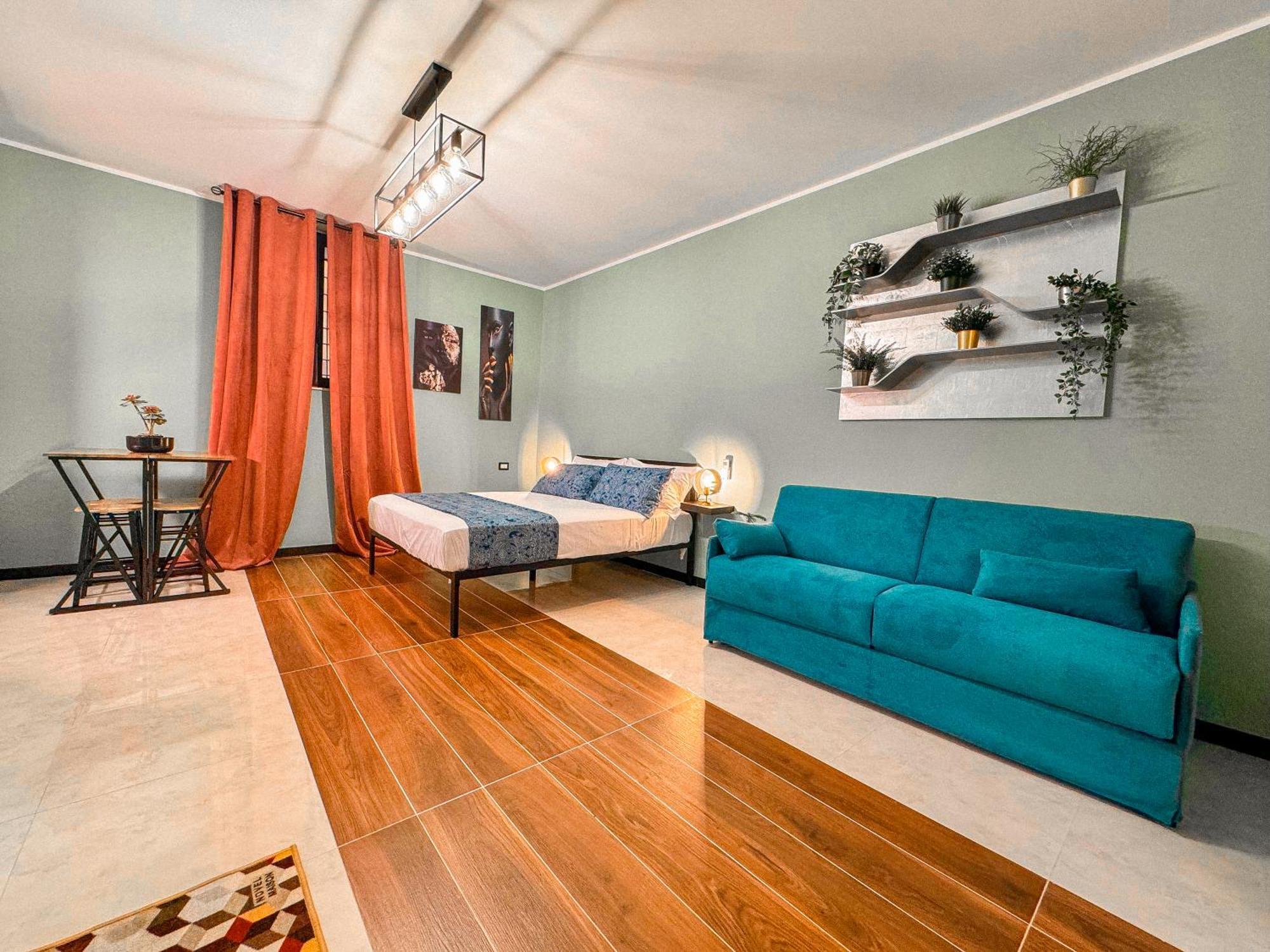 The Quarters Naples Apartments Екстериор снимка