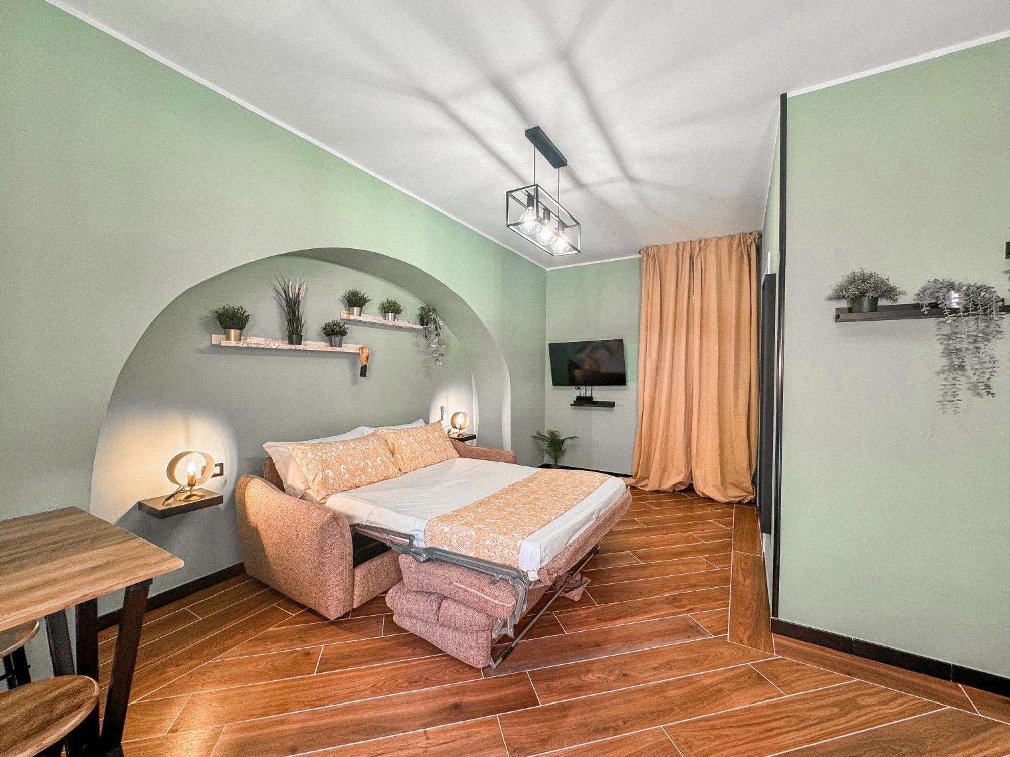 The Quarters Naples Apartments Екстериор снимка