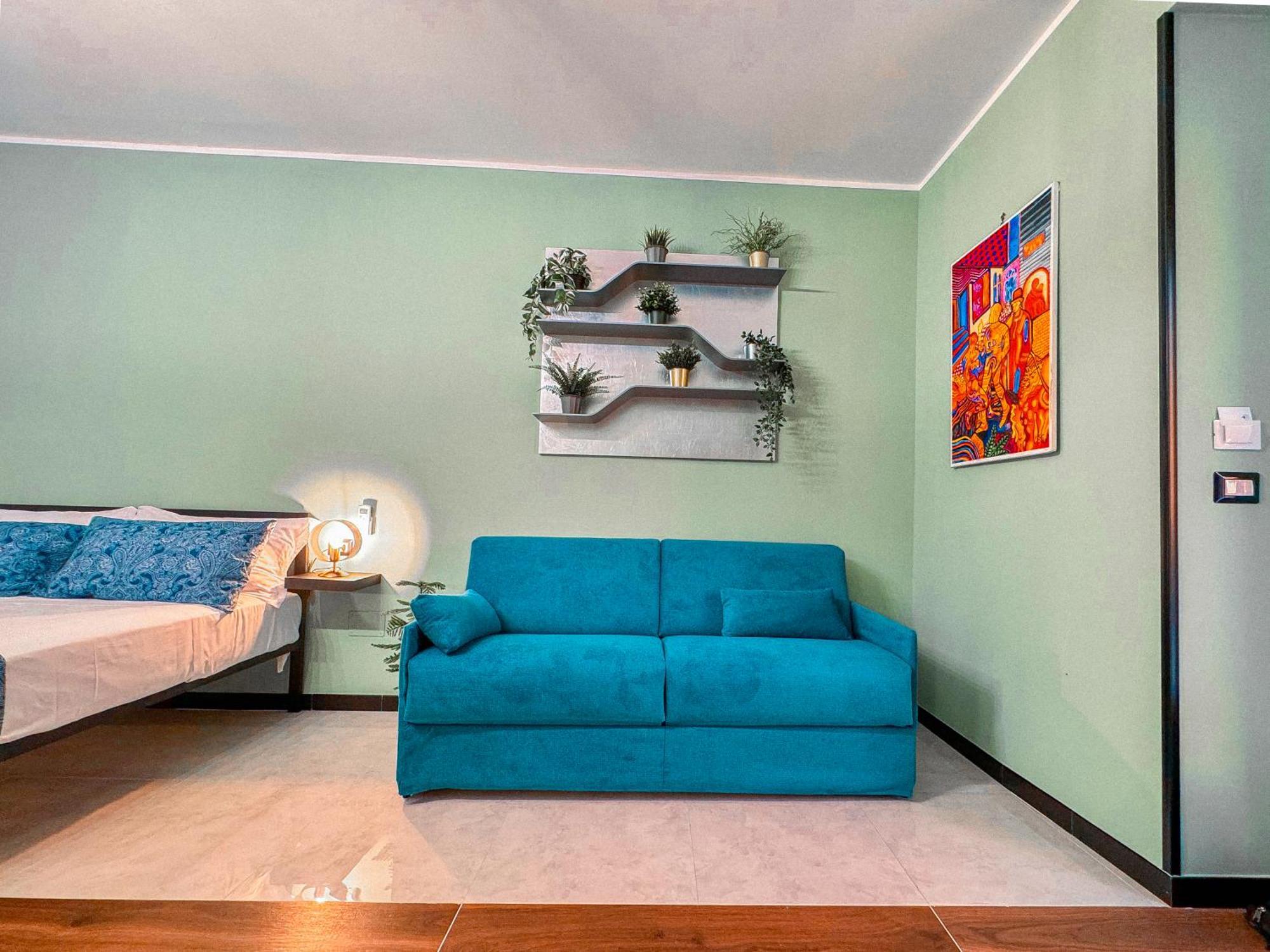 The Quarters Naples Apartments Екстериор снимка
